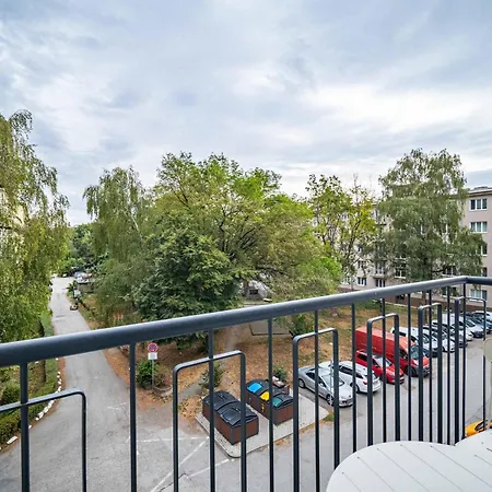 Bright For 6 - Two Balconies & Parking * Kosice